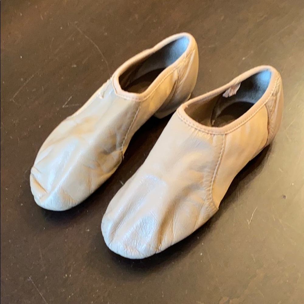 Tan jazz shoes